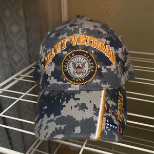 New without tags Navy veteran United States camo hat cap
